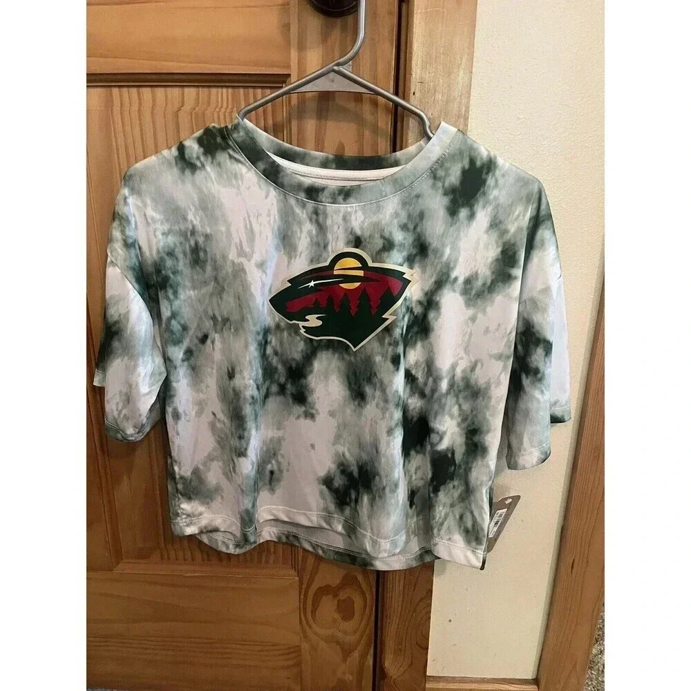 New GIRLS Youth Minnesota Wild NHL Hockey T-Shirt Sz LARGE 10 / 12